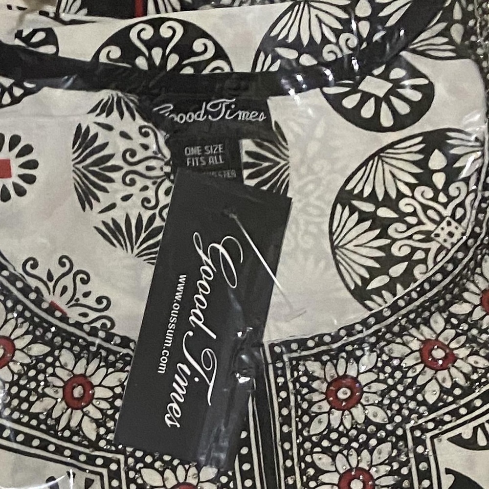 Comfy home dress!! Stay looking classy in the confer of ur couch 🛋️